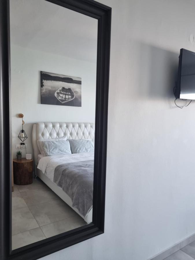 Paradise Sea View Apartment
